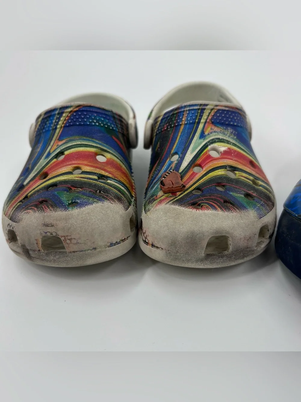 CROCS two pair